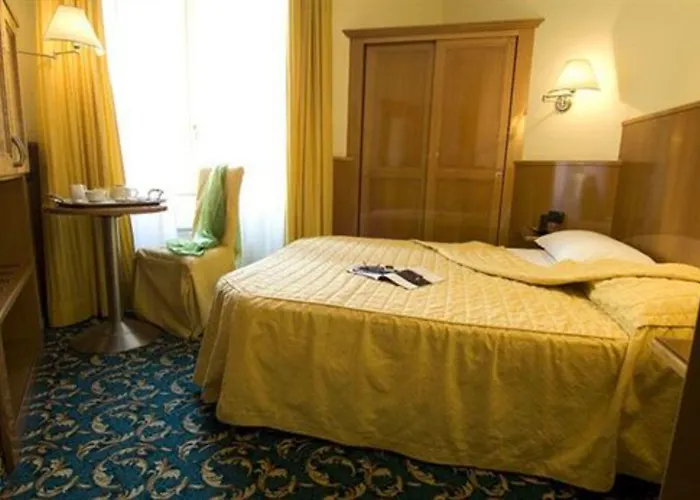 Szálloda Cinque Giornate Milánó