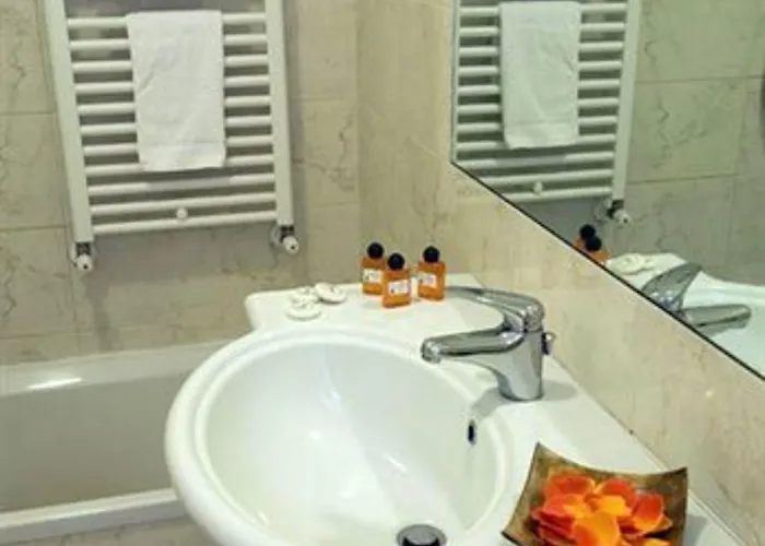 Szálloda Cinque Giornate 3*