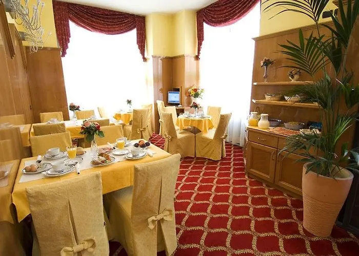 Cinque Giornate Szálloda