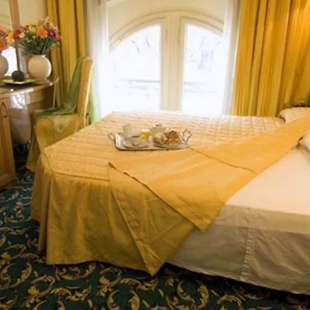 Hotel Cinque Giornate Milaan